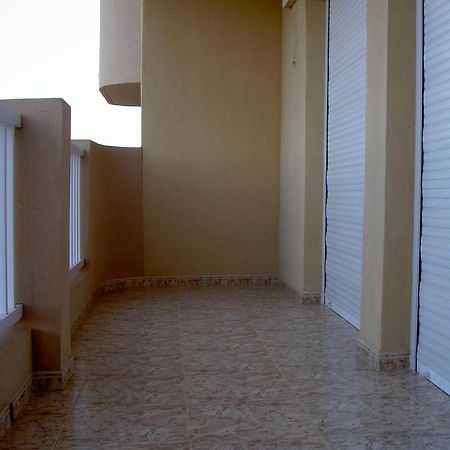 Apartamentos Turisticos Puerto Tomas Maestre La Manga Eksteriør billede