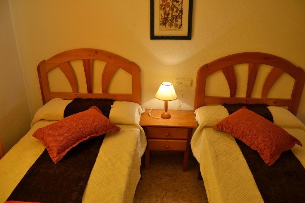 Apartamentos Turisticos Puerto Tomas Maestre La Manga Eksteriør billede