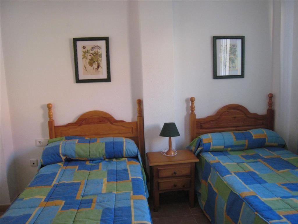 Apartamentos Turisticos Puerto Tomas Maestre La Manga Eksteriør billede