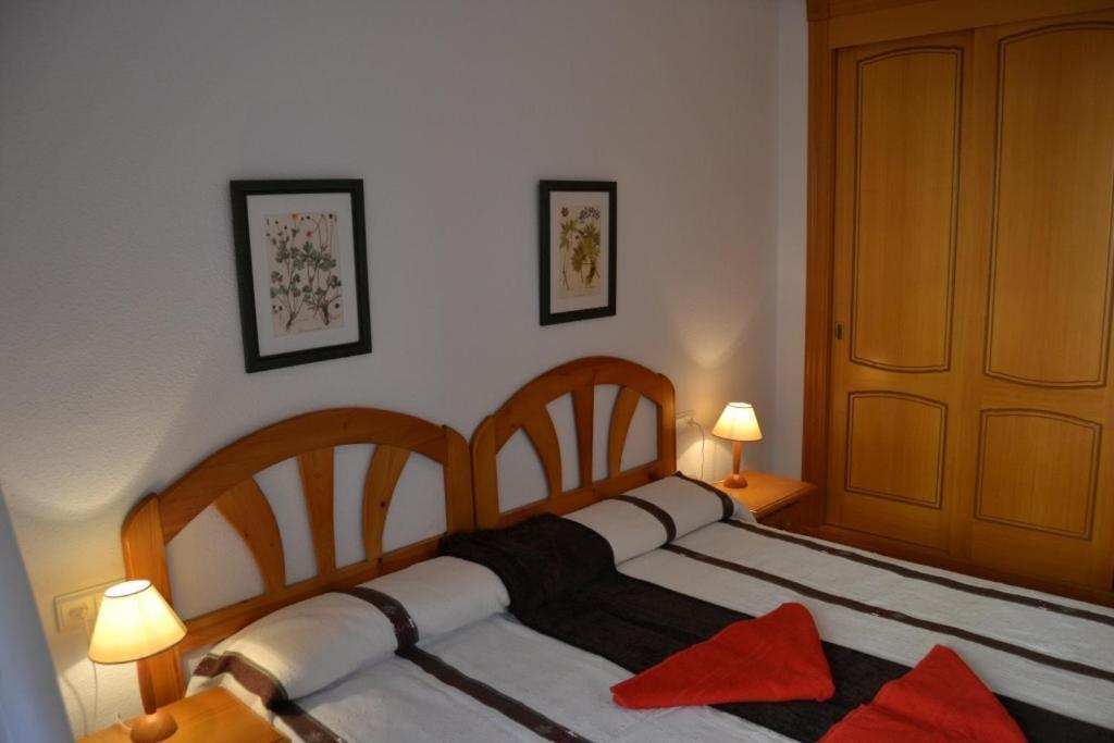 Apartamentos Turisticos Puerto Tomas Maestre La Manga Værelse billede